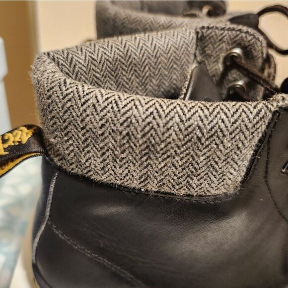 Dr. "Doc" Martens "Maelly" Black Leather Padded Collar Boots Sz. 7/38 Ret $135 - Picture 7 of 9